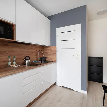 Fabryczna Harmony By Bookinghost * Łódź